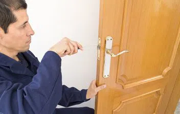 Locksmith Master Shop Jeffersonville, IN 812-271-0206 Locksmith Master Shop Jeffersonville, IN 812-271-0206 - 4-Locksmith-Help